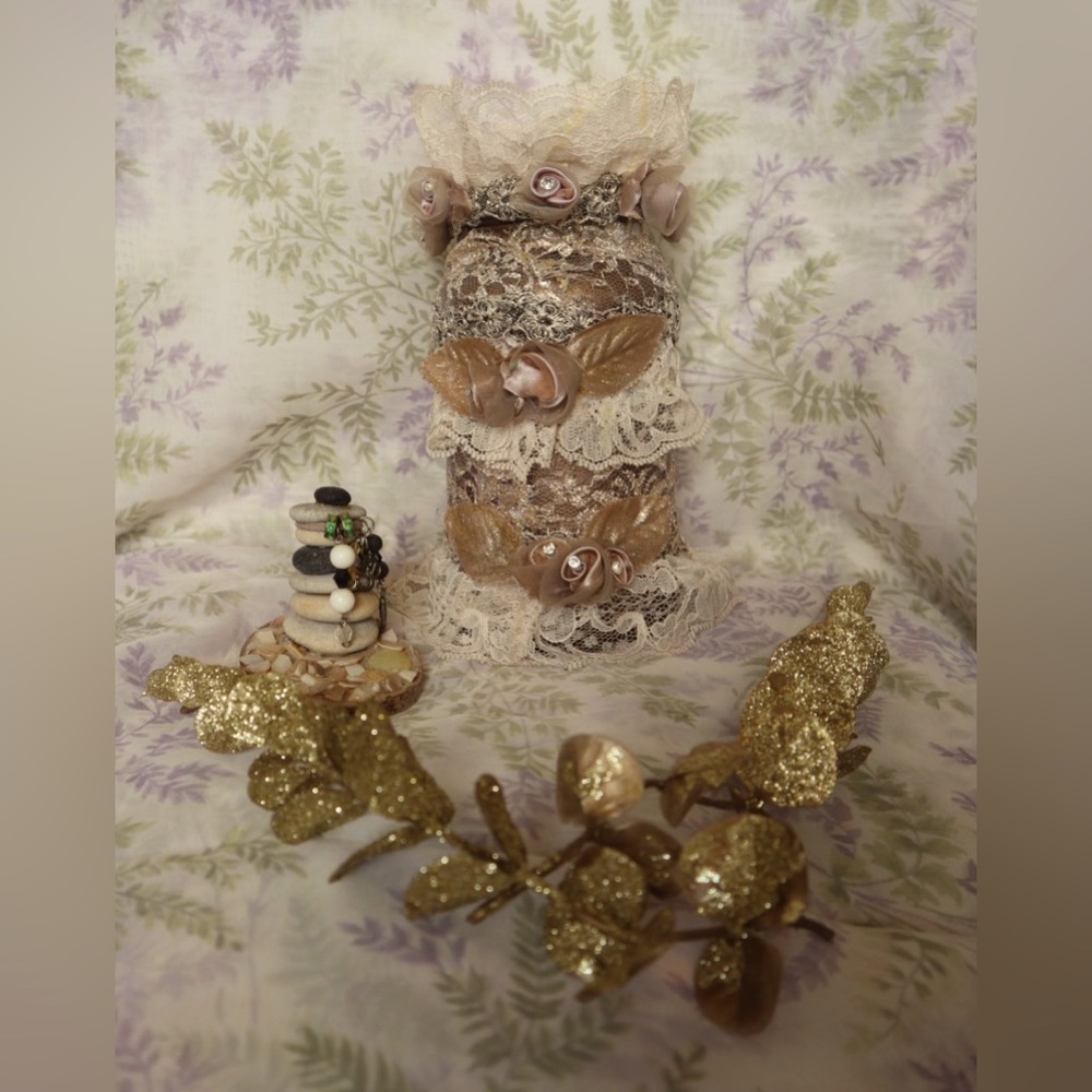 Hand Crafted Gypsy Bottle And Jar Set Butterflies & Flowers Meadow Set - Picture 12 of 15